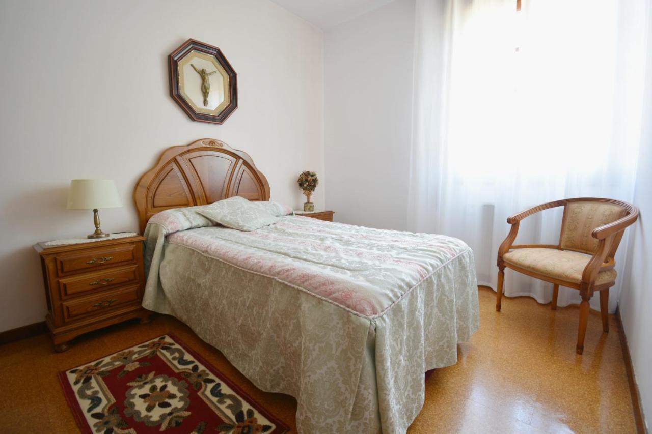 Casa Con Jardin En Vilanova De Arousa Pontevedra Exteriör bild