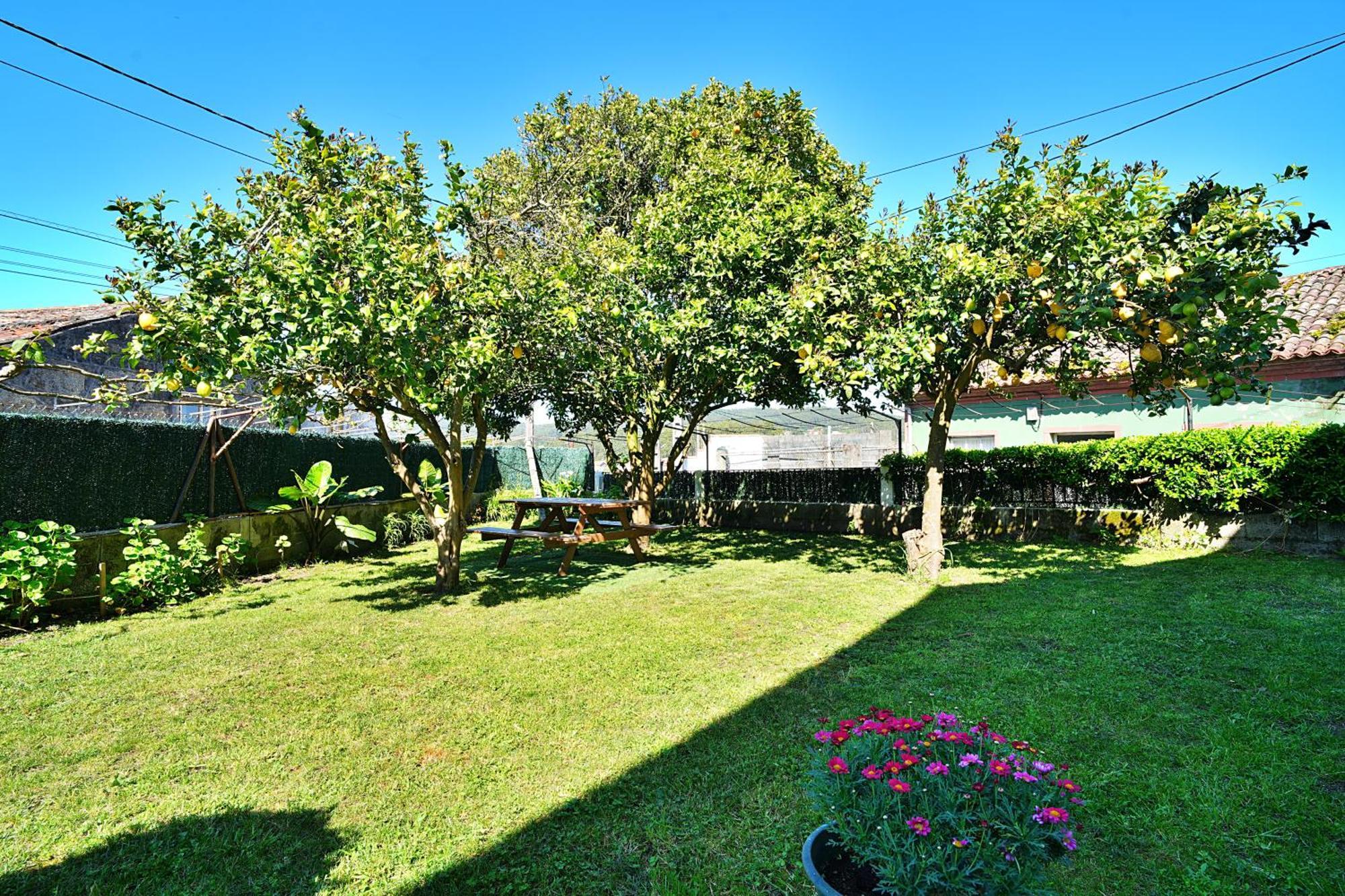 Casa Con Jardin En Vilanova De Arousa Pontevedra Exteriör bild